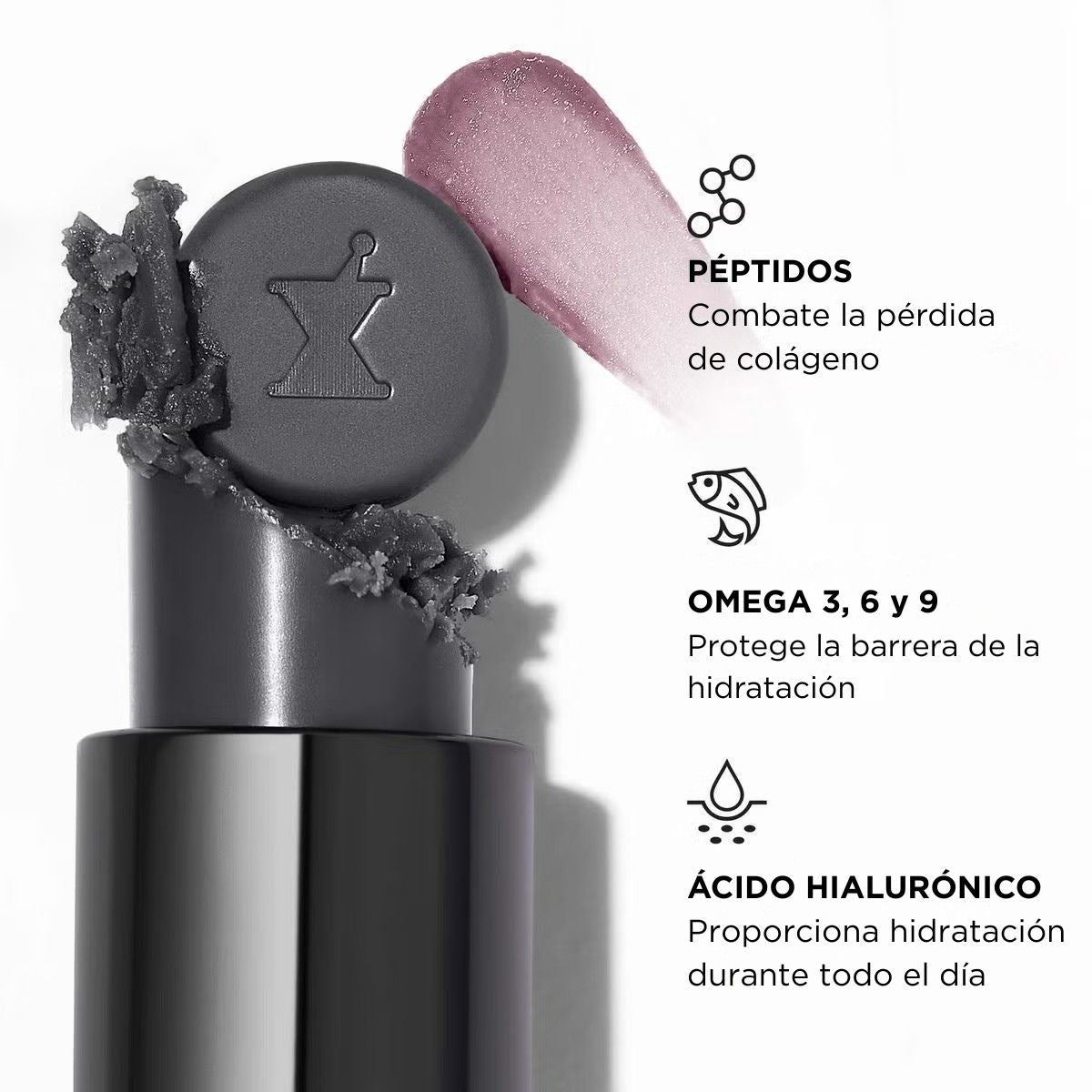 Bálsamo labial negro de Perricone MD parcialmente abierto, con una textura cremosa en la parte superior. A la derecha, tres ingredientes destacados con sus beneficios: péptidos ("Combate la pérdida de colágeno"), omegas 3, 6 y 9 ("Protege la barrera de la hidratación") y ácido hialurónico ("Proporciona hidratación durante todo el día").